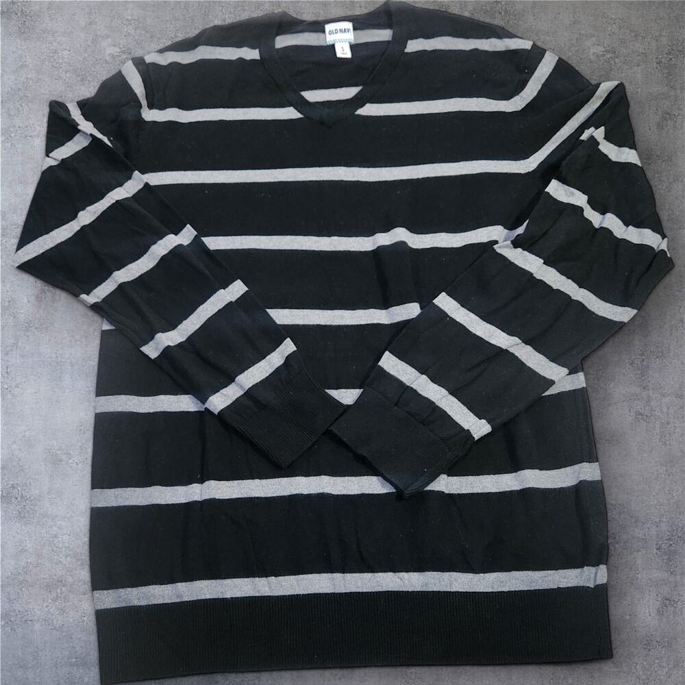Old Navy Men's XL Black Gray Striped V-Neck Long Sleeve Pullover Sweater